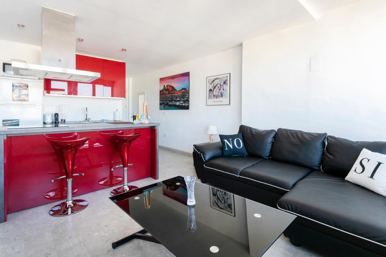 Beach Suite, City & Mountain View Alicante Eksteriør billede