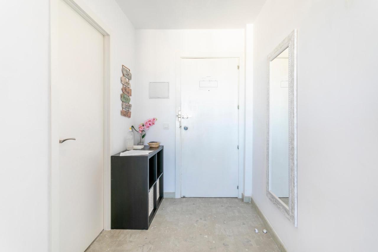 Beach Suite, City & Mountain View Alicante Eksteriør billede