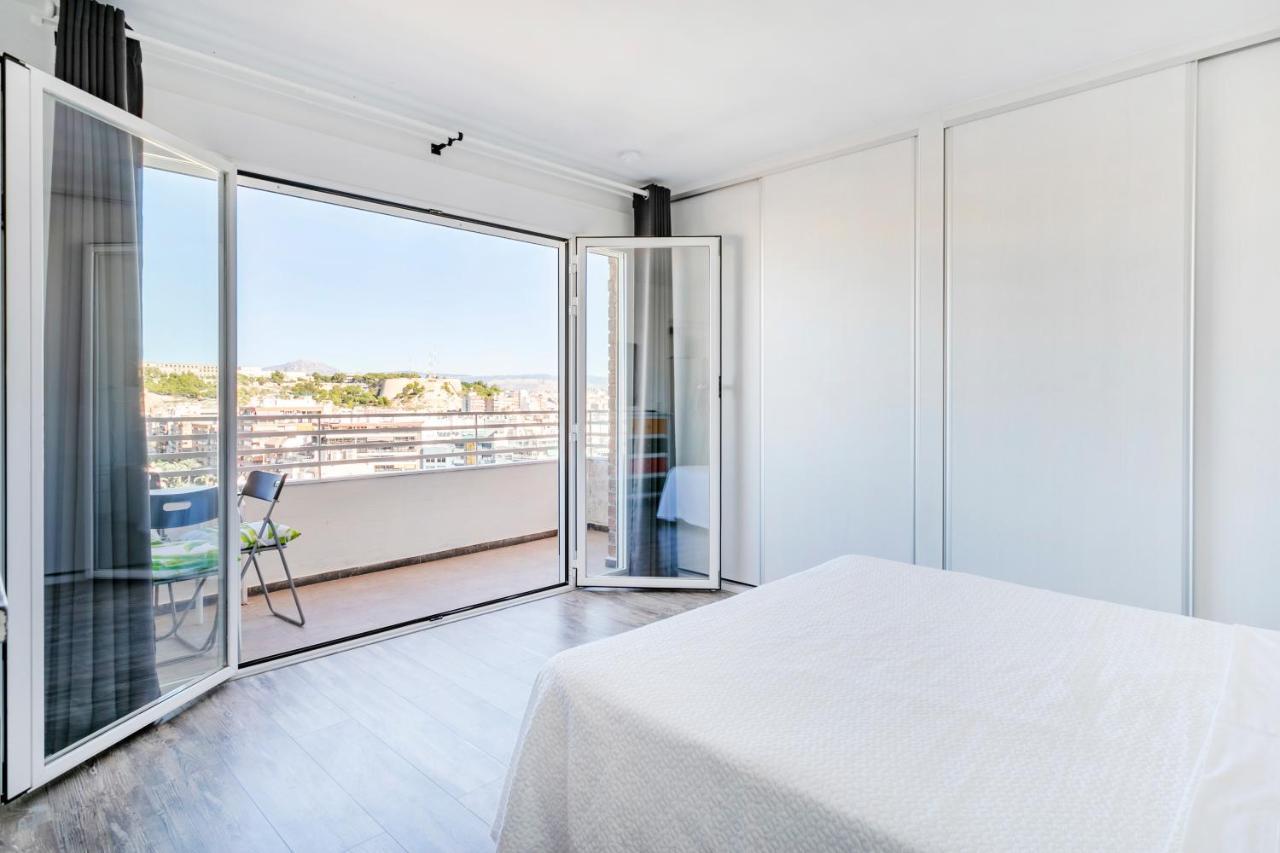 Beach Suite, City & Mountain View Alicante Eksteriør billede